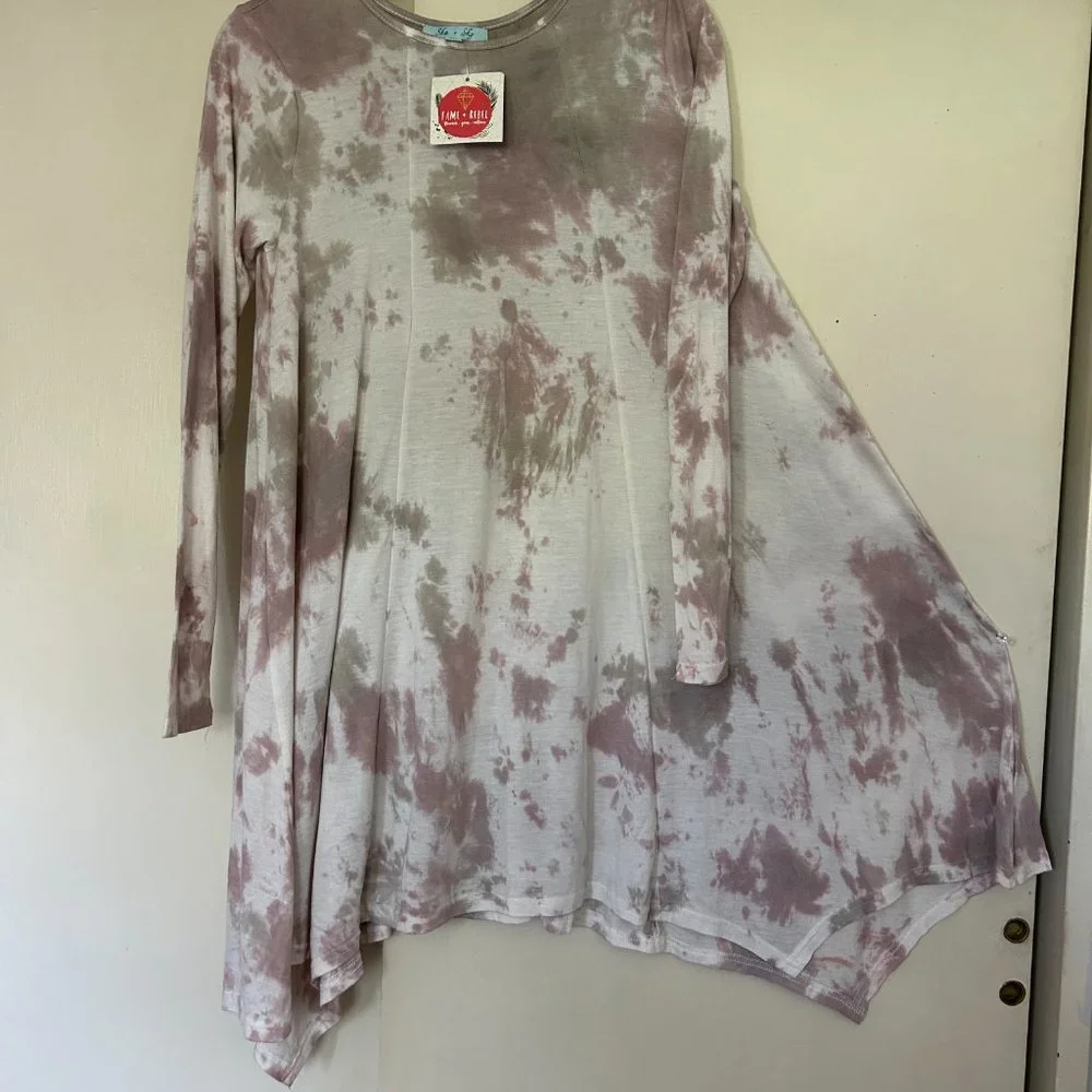 tunic - Picture 4 of 8